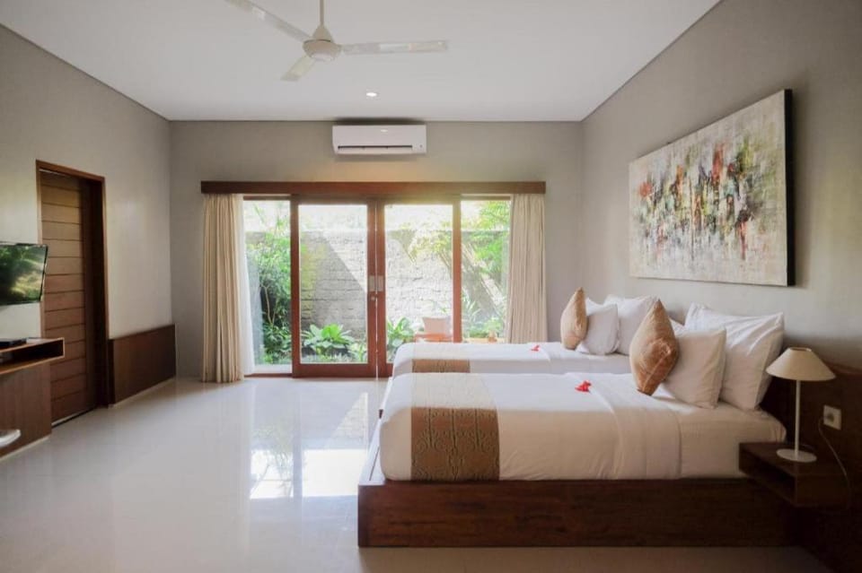 Luxury 4 BR with Private Pool Villa #N13 Villa in Ubud