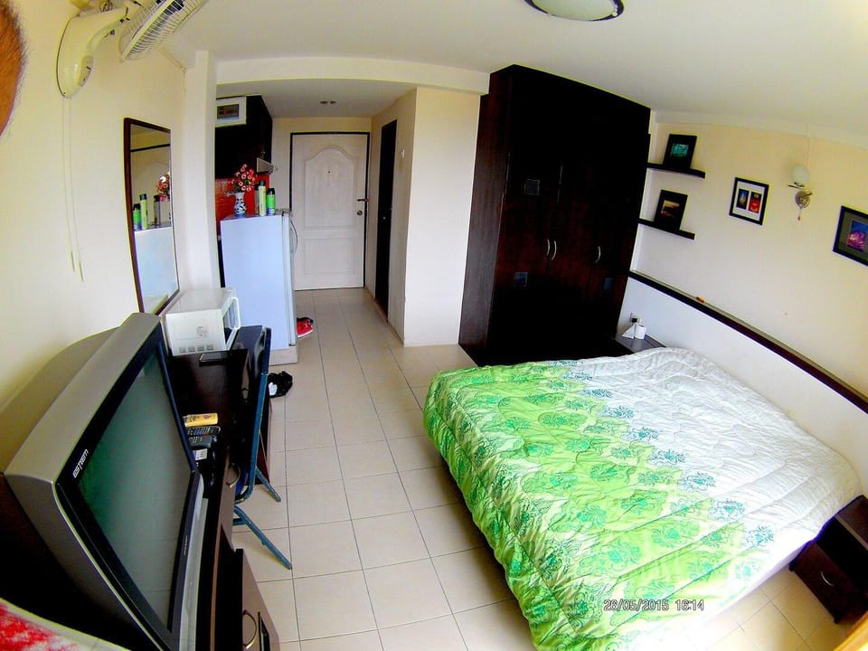 Panoramic Pattaya Sea-view room Apartment in Pattaya City