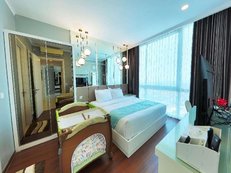 Sub-penthouse Glamour@ Ciputra World Surabaya Apartment in Surabaya