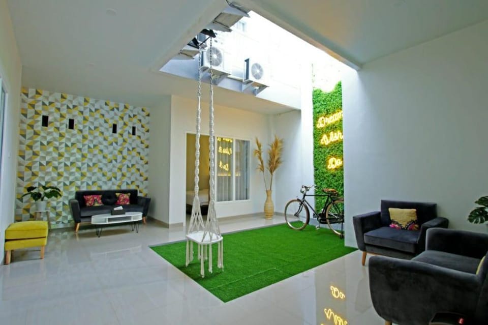 Borobudur Homestay Keluarga Vacation rental in East Java