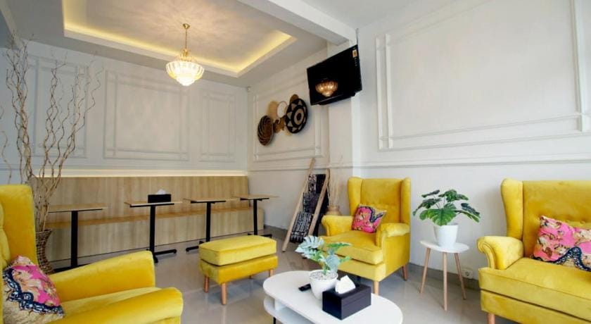 Borobudur Homestay Keluarga Vacation rental in East Java