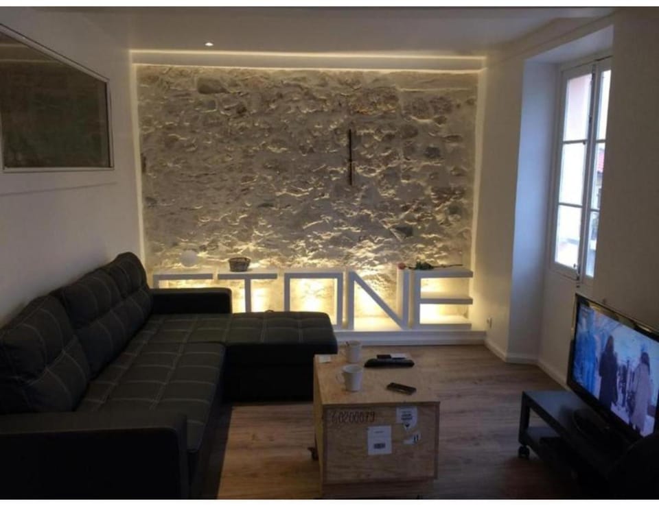 Nicolago a mix of vintage and modern Apartment in Nice