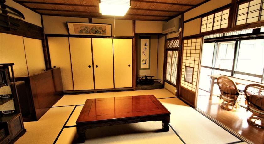 Guest Houses kihei Bed and Breakfast in Osaka Prefecture