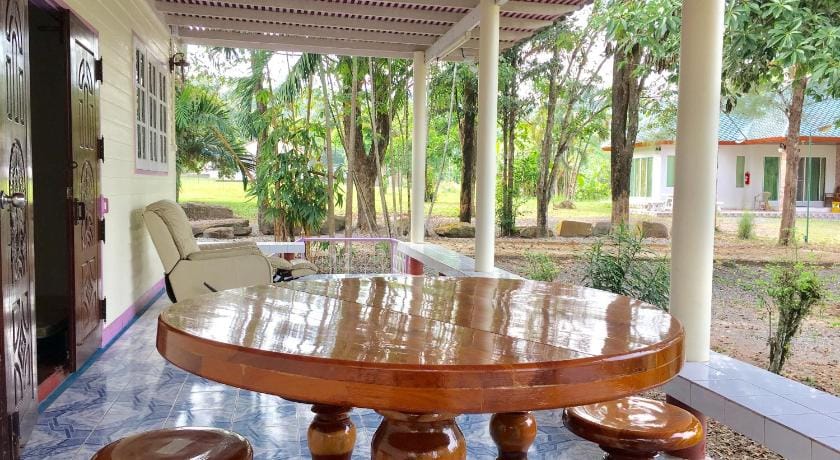 Nahinlad Resort Hotel in Laos