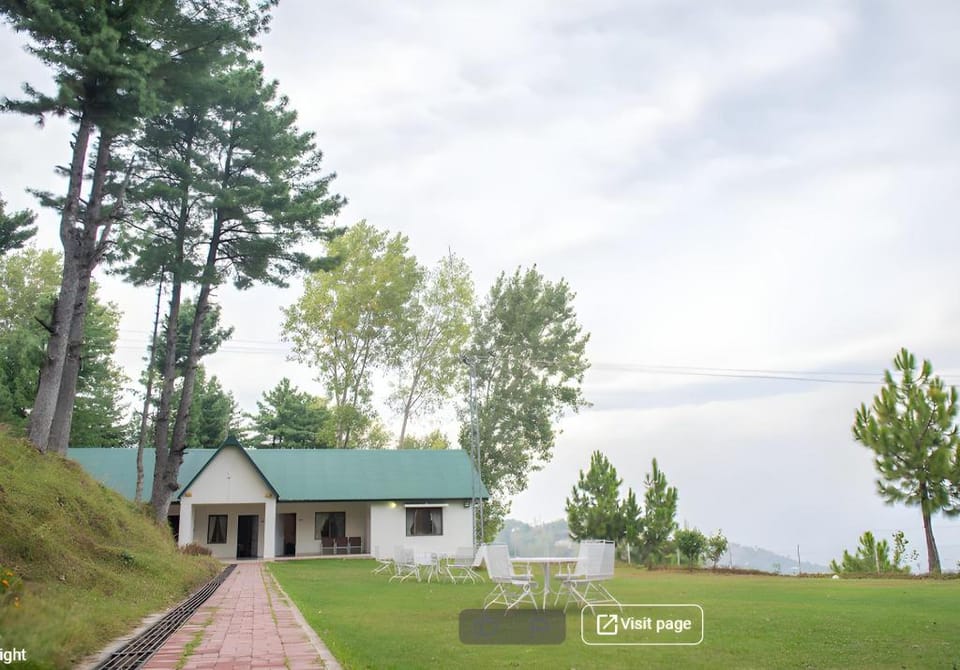 Quality Lodges - Bhurban Hotel in Punjab