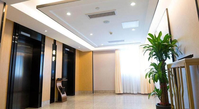 Kyriad Marvelous Hotel Shantou High-speed Railway Station Riad in Guangdong
