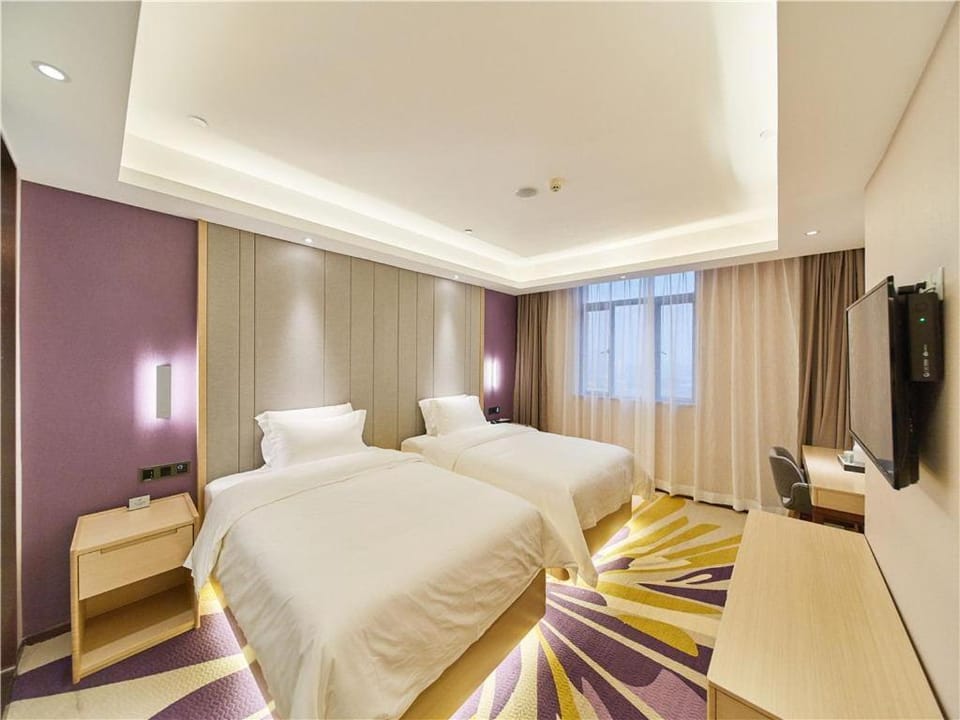 Lavande Hotels· Foshan Xi Railway Station Luocun Hotel in Guangzhou