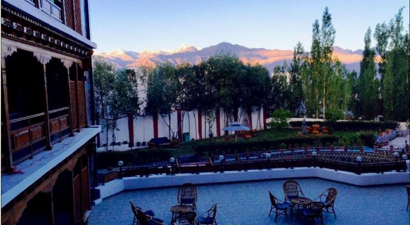 Hotel Shangrila - Leh Hotel in India