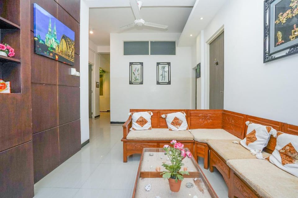 Central City Family Residence Hotel in Surabaya