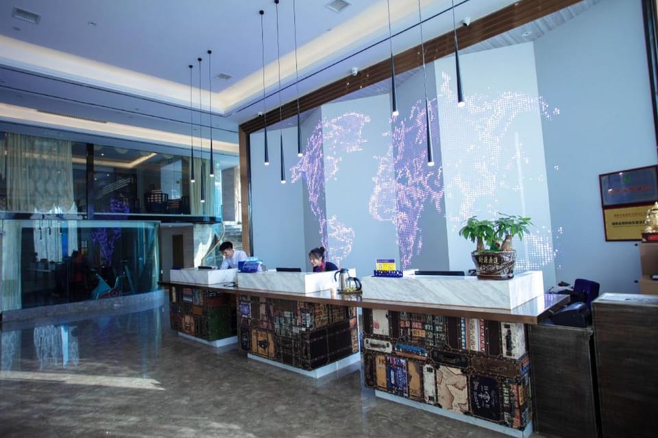 Kyriad Marvelous Hotel Xiangyin Bus Station Riad in China