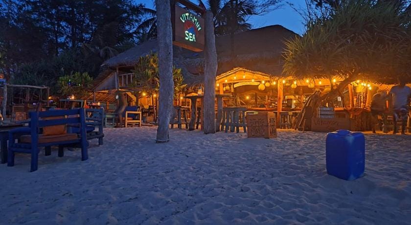 Vitamin Sea Beach Cabana Bed and Breakfast in Sri Lanka