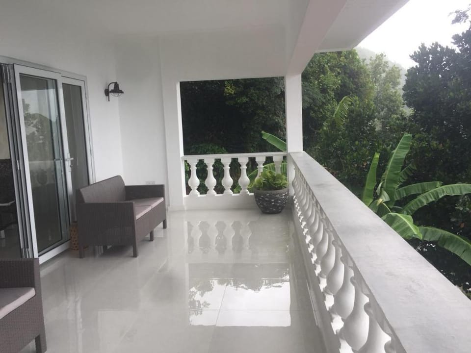 Reve Bleu Vacation rental in Africa