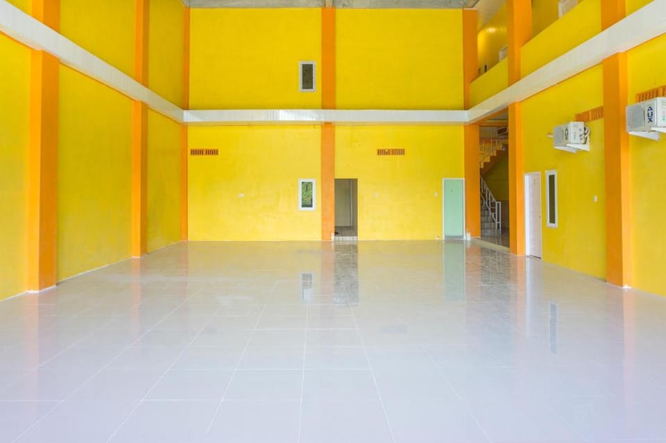 OYO 1512 Hotel Harley Hotel in Indonesia