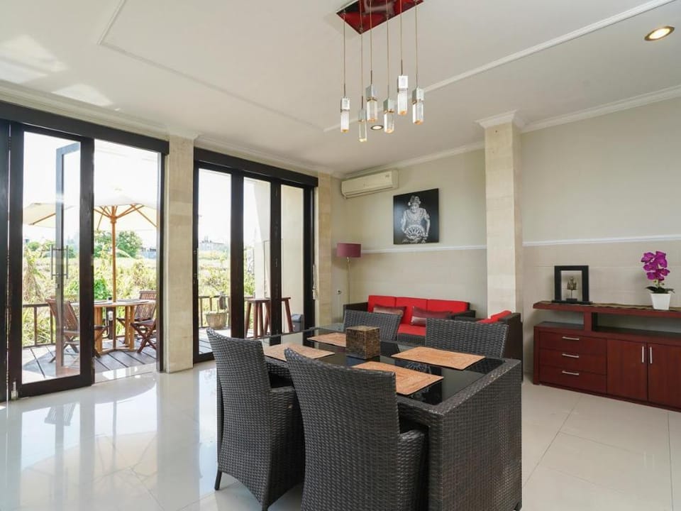 OYO 2321 Griya Shanti Homestay Vacation rental in Sukawati