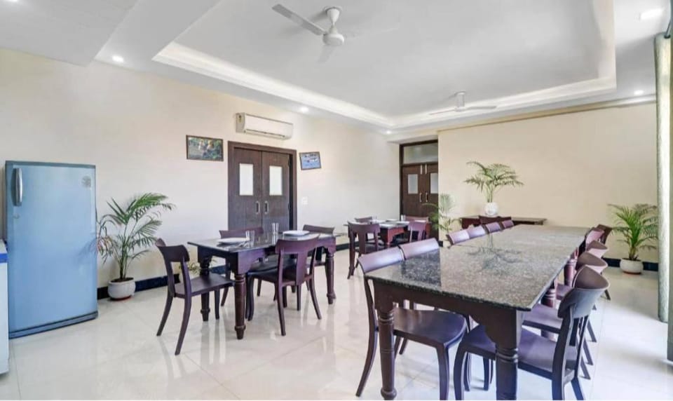 Hotel Ravi Residency Hotel in Uttar Pradesh