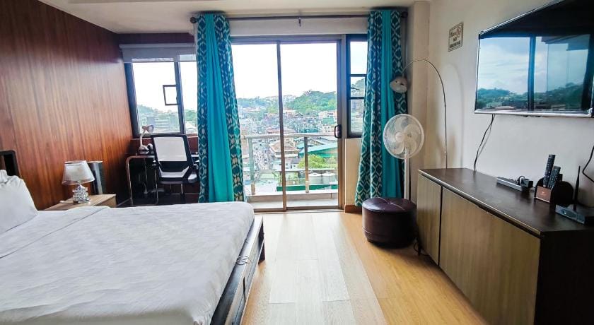 Breezy Point Baguio - Cedar Peak Condominium Hotel in Baguio