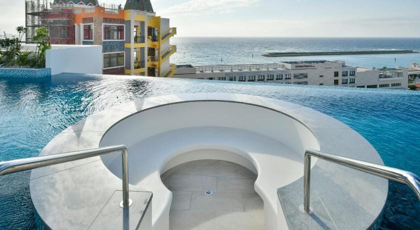 Lequ Okinawa Chatan Spa & Resort Hotel in Okinawa Prefecture