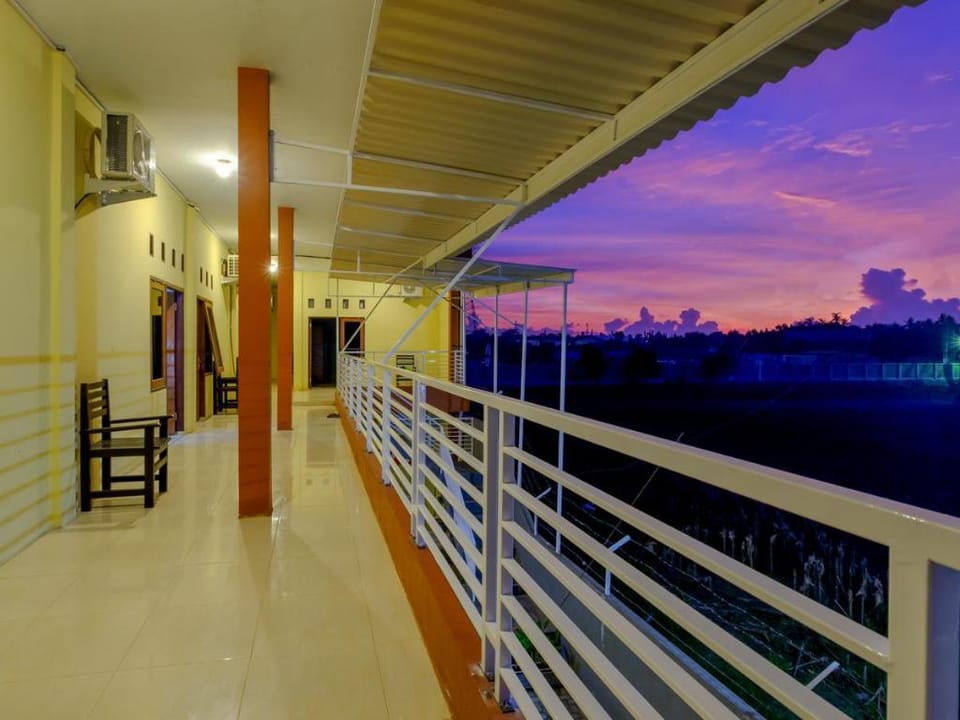 Hotel O Hening Homestay Near Pantai Tanjung Bias Hotel in West Nusa Tenggara, Indonesia