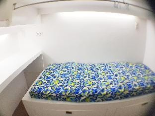 Private Bedroom near Victory Pasay Mall & LRT Apartment in Pasay