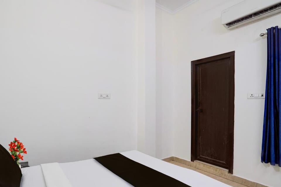 Super Hotel O City Centre Rudrapur Formerly Yuvraj Guest House Hotel in Uttarakhand
