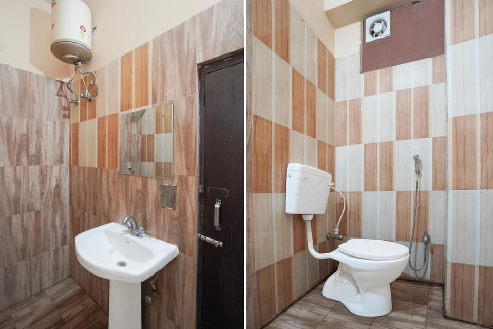 Super Collection O BHU Road Varanasi Formerly Hotel Swarna Banquet Hotel in Varanasi