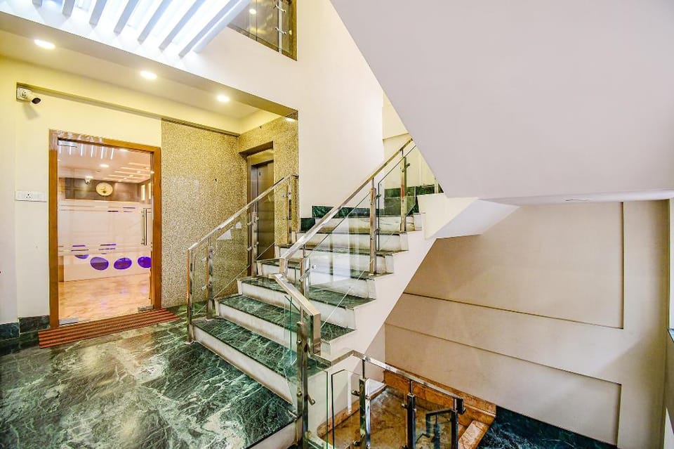 FabHotel Stay Inn International - Nr. Sealdah Station Hotel in Kolkata