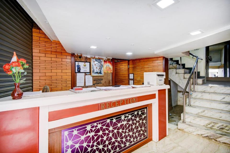 SPOT ON Hotel Jd Sons Hotel in Maharashtra