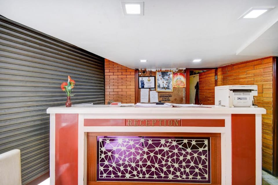 SPOT ON Hotel Jd Sons Hotel in Maharashtra