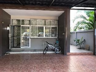 Thehome impact muang thong thani Vacation rental in Bangkok