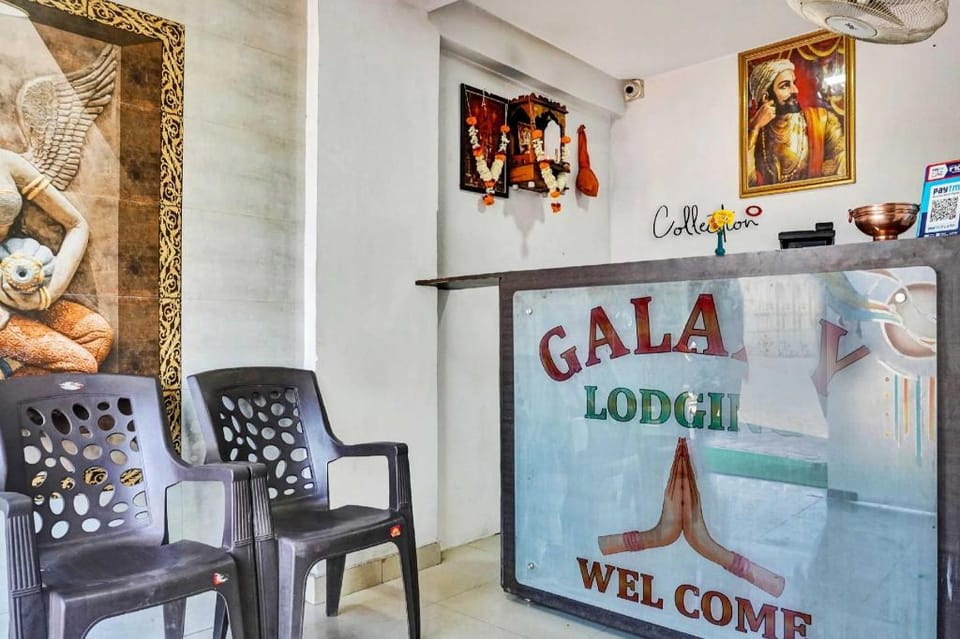 Hotel O Galaxy Lodging Hotel in Pune