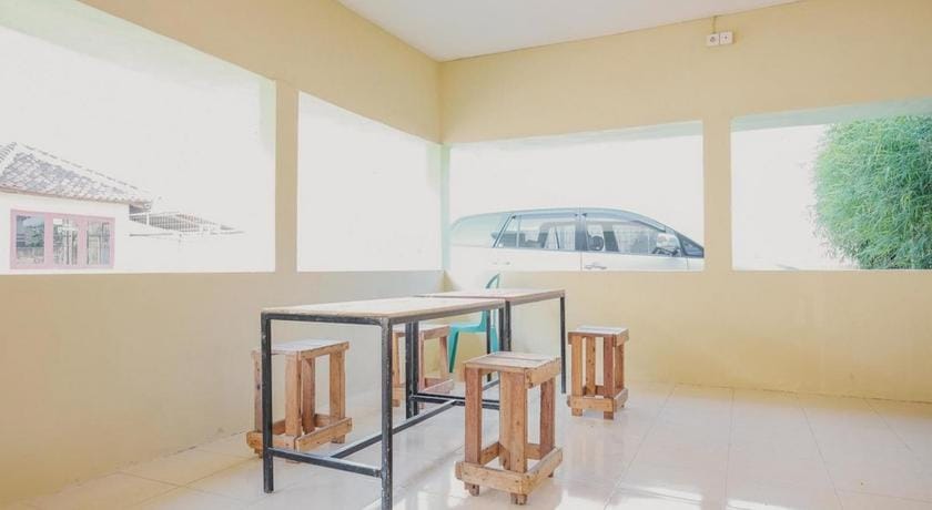 RedDoorz near RS Imanuel Lampung Bed and Breakfast in Indonesia