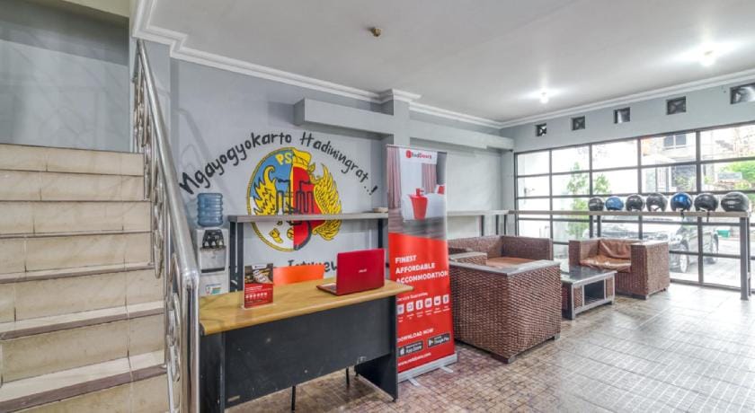 RedDoorz Hostel near Stadion Mandala Krida Yogya Bed and Breakfast in Yogyakarta