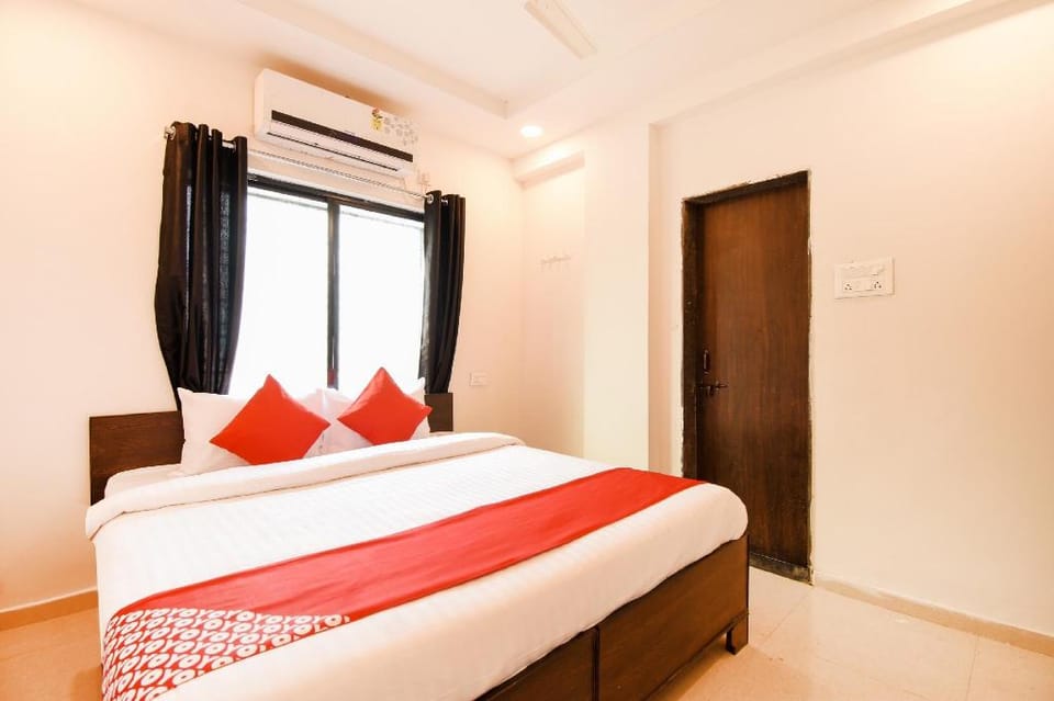 Super Collection O White House Regency Hotel in Maharashtra