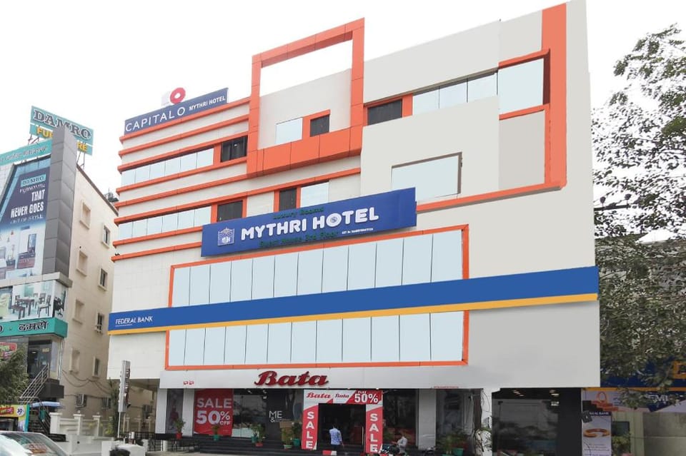 Super Collection O Mythri Hotel Near By ECIL, AS RAO Nagar, Sainikpuri Hotel in Secunderabad