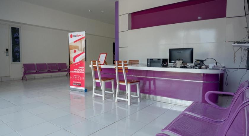 RedDoorz near Alun Alun Kaliwungu Kendal Bed and Breakfast in Indonesia