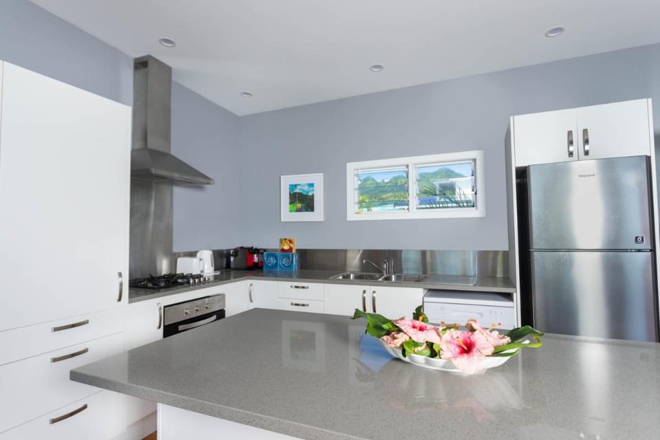 Panama Beachfront Apartments, Rarotonga Apartment in Avarua District