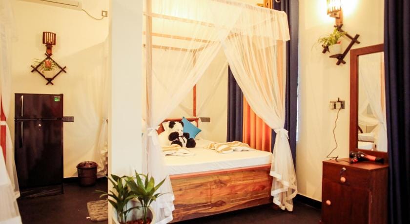 Ruwan Jungle Homestay Vacation rental in Mirissa