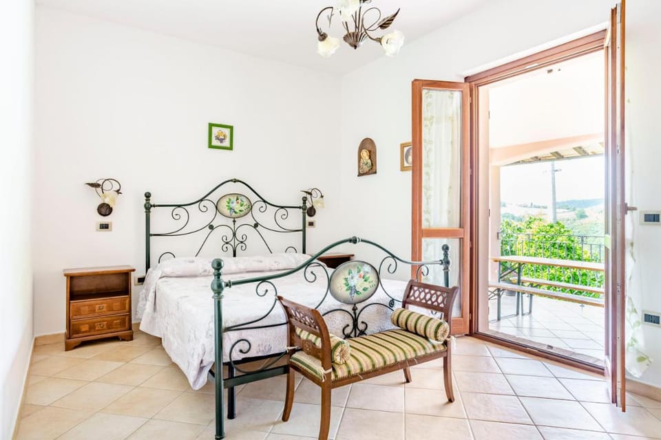 Villa in Marche with Pool  Panoramic Views Villa in Marche