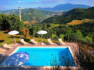 Villa in Marche with Pool  Panoramic Views Villa in Marche