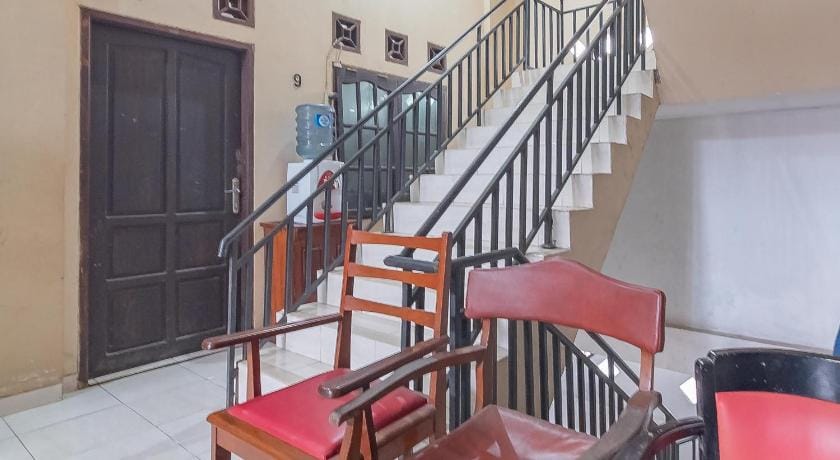 RedDoorz Syariah near Terminal Batu Ampar 2 Bed and Breakfast in Indonesia