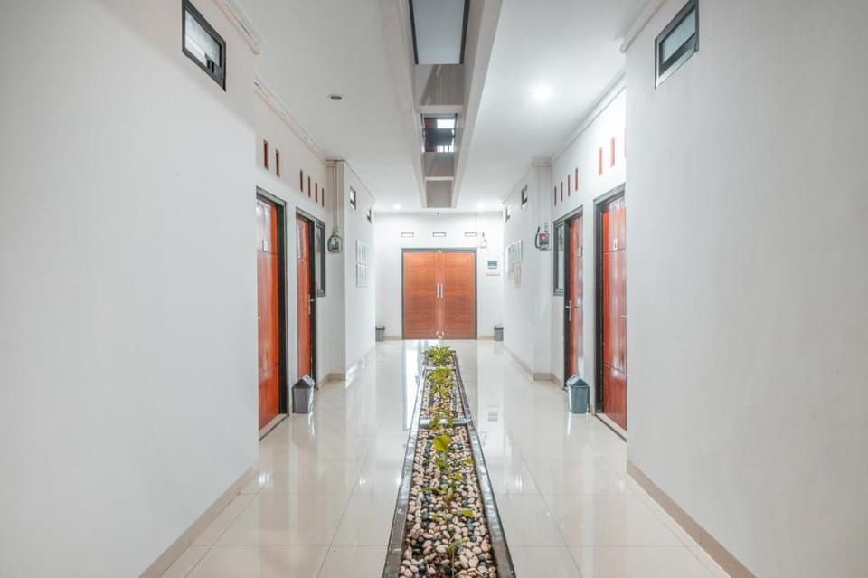 OYO Life 2335 Kos 89 Hotel in West Java