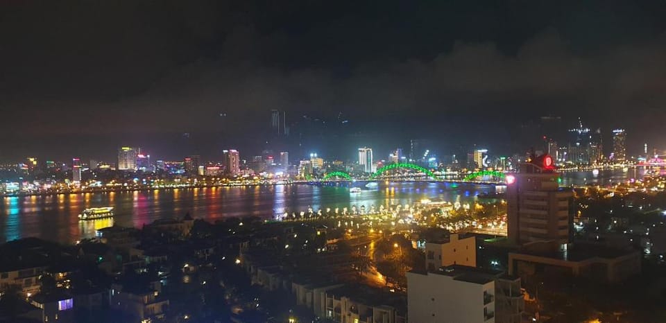 Monarchy Apartment River View Apartment in Da Nang