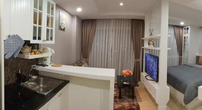 Chic room @ Patio Bangsaen near Wonnapha beach Apartment in Chon Buri Changwat