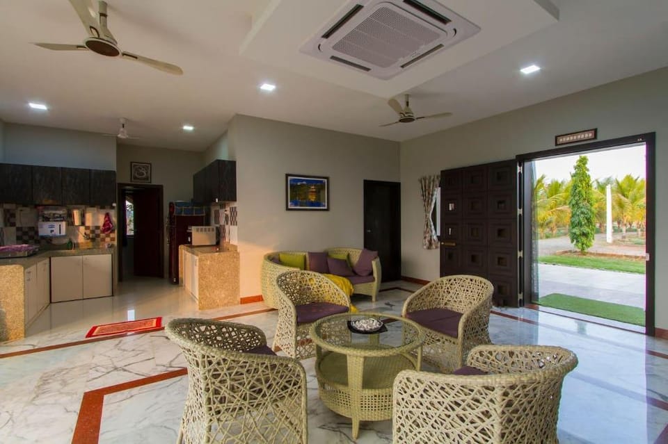 StayVista at Shubmann Villa with Pvt Pool & River View Villa in Maharashtra