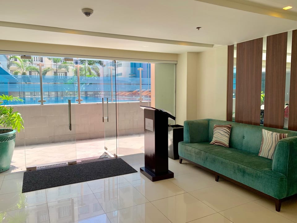 Chillax7 101 Newport City Manila Airport Apartment in Pasay
