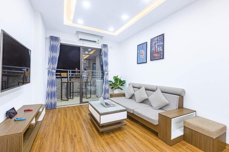 Sea View  APT(1736) 65m2-1 min to My Khe Beach Apartment in Da Nang
