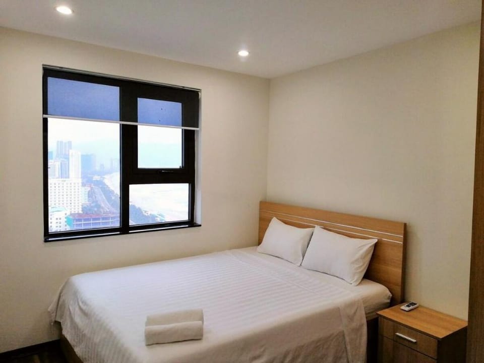Sea View  APT(1736) 65m2-1 min to My Khe Beach Apartment in Da Nang