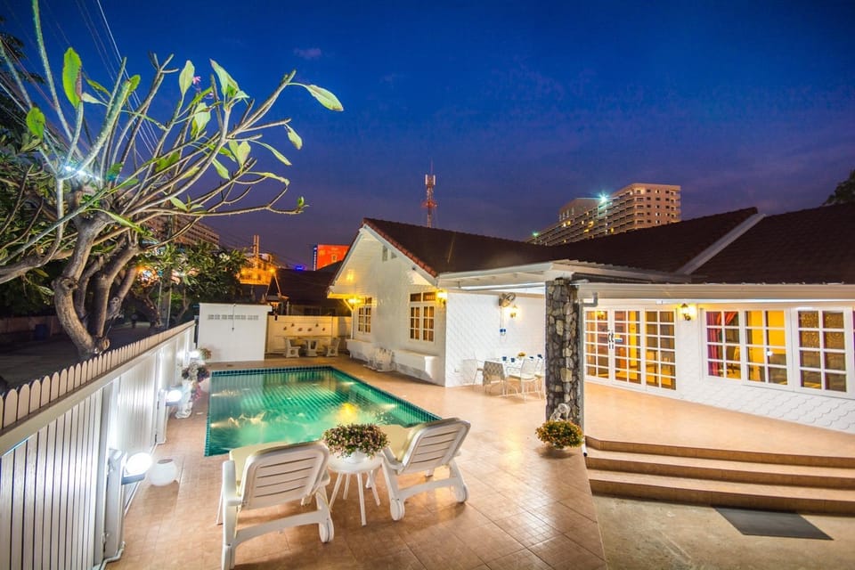 Friendly Pool Villa Villa in Pattaya City