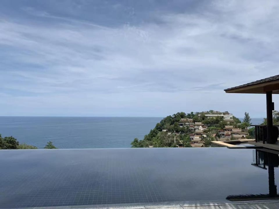 Kamala Inn Sea view Eight bedroom villa Villa in Thailand