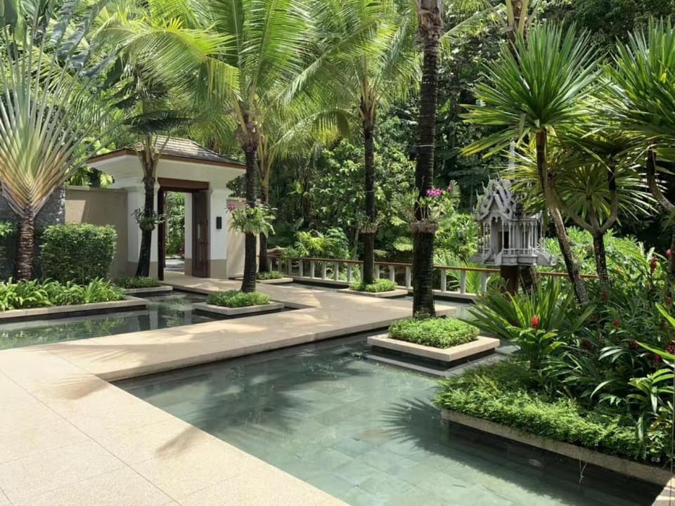 Kamala Inn Sea view Eight bedroom villa Villa in Thailand